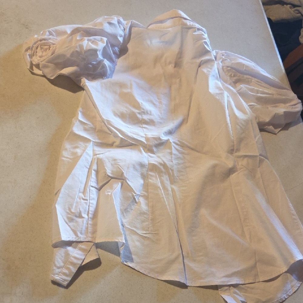 Chic White Puff Button Down Shirt - image 3